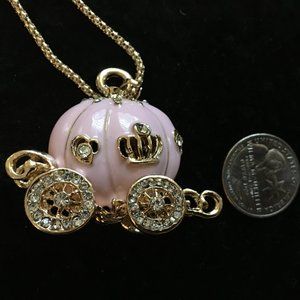 Pink Princess Carriage Necklace - New   Dr6